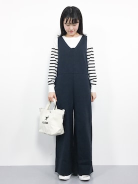 「Dickies（ディッキーズ）のアイテム（サロペット/オーバーオール）」を使った、まるさん（レディース・161cm）の秋コーディネート