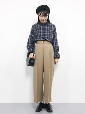 「襟付きトップス」｜「アイテム（ハンチング/ベレー帽）」を使った、まるさん（レディース・161cm）の秋コーディネート