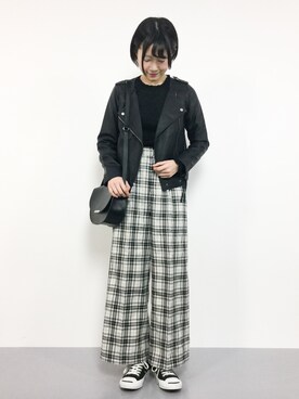 「フリルネック」｜「アイテム（ライダースジャケット）」を使った、まるさん（レディース・161cm）の冬コーディネート