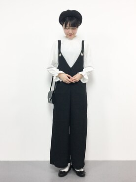 「SpRay（スプレイ）のアイテム（つなぎ/オールインワン）」を使った、まるさん（レディース・161cm）の春コーディネート