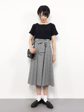 「ミディスカート」｜まるさん（レディース・161cm）の夏コーディネート