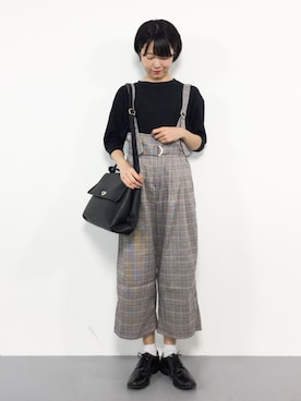 「Crisp（クリスプ）のアイテム（サロペット/オーバーオール）」を使った、まるさん（レディース・161cm）の秋コーディネート