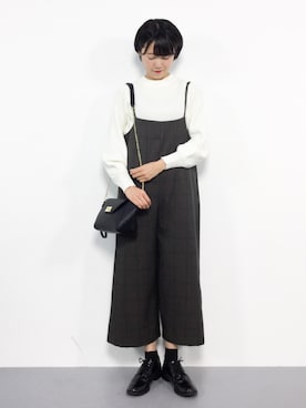 「TIENS ecoute（ティアンエクート）のアイテム（オールインワン・サロペット）」を使った、まるさん（レディース・161cm）の秋コーディネート