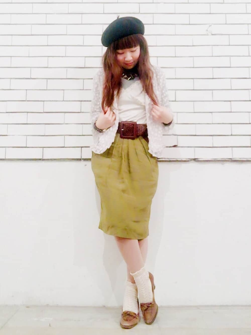 「シンプル、カジュアル、springstlye、spring、黒、ootd、スピンズ、古着、SPINNS、vintage」｜「SPINNSのアイテム（ハンチング/ベレー帽、ブラック系）」を使った、きゃま@ANDYOUさん（レディース・146cm）の春コーディネートの1枚目の写真