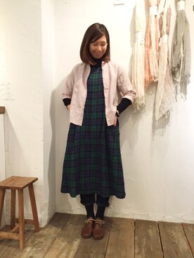 「Blute（ブリューテ）のアイテム」を使った、YARRAdouxbleu三宮店さん（レディース・168cm）の冬コーディネート