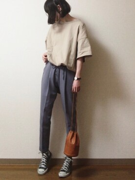 「Spick & Span（スピックアンドスパン）のアイテム（Tシャツ/カットソー、ベージュ系）」を使った、dxさん（レディース・163cm）の夏コーディネート