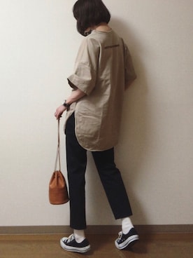 「Spick & Span（スピックアンドスパン）のアイテム（Tシャツ/カットソー、ベージュ系）」を使った、dxさん（レディース・163cm）の夏コーディネート