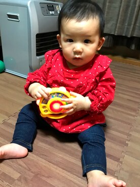 「babyGAP（babyGAP）のアイテム（シャツ/ブラウス、レッド系）」を使った、minawashinさん（キッズ）の春コーディネート
