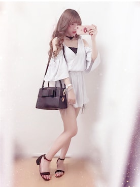 「MIUMIU」｜「アイテム（オールインワン・サロペット）」を使った、七七🐰💕さん（レディース・160cm）の秋コーディネート