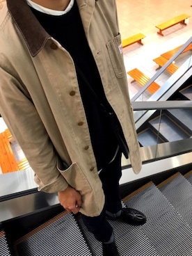 「秋のブラウンスタイル」｜「アイテム（ステンカラーコート）」を使った、ryoさん（メンズ・167cm）の秋コーディネート