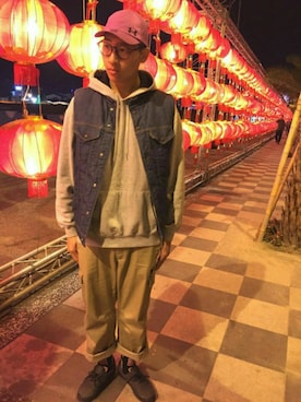 「VANS（バンズ）のアイテム（アクセサリー）」を使った、Neal-Fuさん（メンズ・185cm）の冬コーディネート