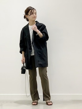「AP STUDIO（エーピーストゥディオ）のアイテム（その他アウター）」を使った、staff Kさん（レディース・158cm）の春コーディネート