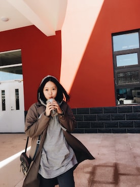 「PULL&BEAR（プルアンドベア）のアイテム（パーカー）」を使った、ersilanさん（レディース・165cm）の春コーディネート