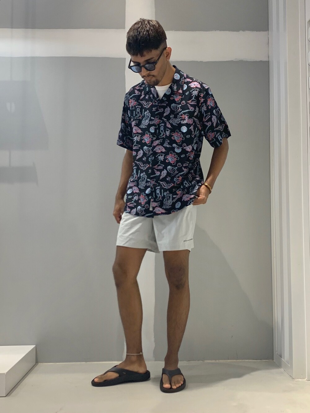 「夏コーデ、夏、シャツスタイル、カーハート、休日スタイル、ビッグシルエット、お洒落さんとつながりたい、大人カジュアル、ジョイントワークス、アロハシャツ」｜「Carhartt WIPのアイテム（トップス、ブルー系）」を使った、TAKESHIさん（メンズ・178cm）の夏コーディネートの1枚目の写真