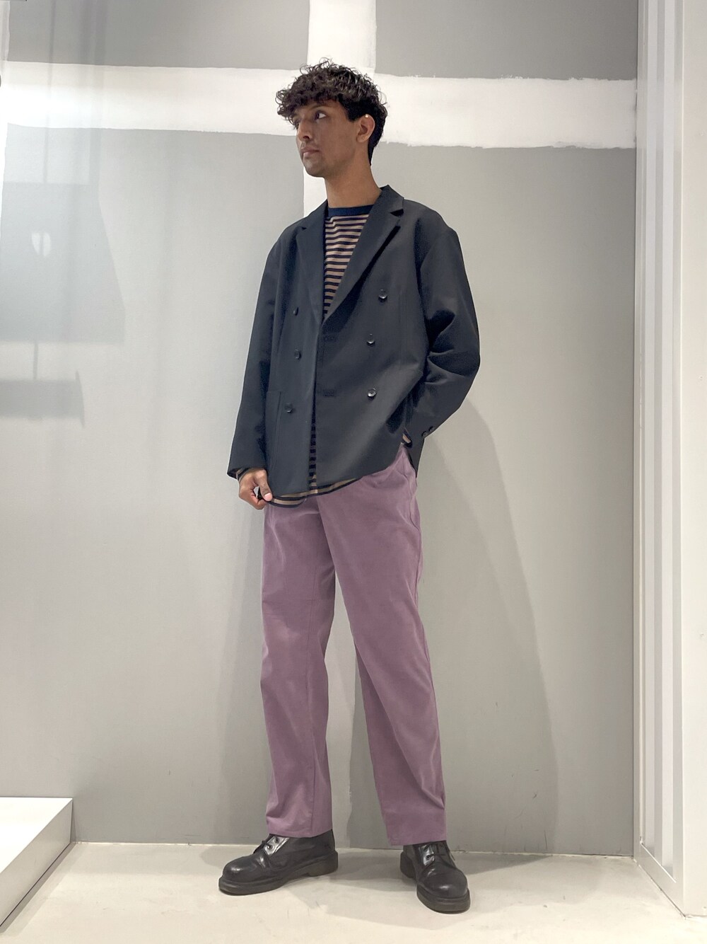 「サマーコールパンツ、コーデュロイパンツ、ジャケット、大人カジュアル、大人コーデ、ららぽーとTOKYO-BAY、ストリート、お洒落さんとつながりたい、カジュアル、ボーダー」｜「JOINT WORKSの80sストレートパンツ（その他パンツ、パープル系）」を使った、TAKESHIさん（メンズ・178cm）の春コーディネートの1枚目の写真