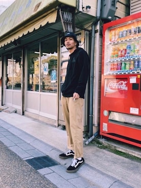「palace」｜「アイテム（スラックス）」を使った、taishiさん（メンズ・180cm）の冬コーディネート