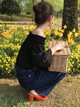 「AZUL by moussy（アズールバイマウジー）のアイテム（サンダル、オレンジ系）」を使った、たねちゃんさん（レディース）の春コーディネート