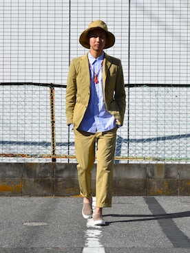 「COMME des GARCONS HOMME（コム デ ギャルソン・オム）のアイテム（ジャケット/アウター）」を使った、UNDERPASSさん（メンズ・172cm）の冬コーディネート