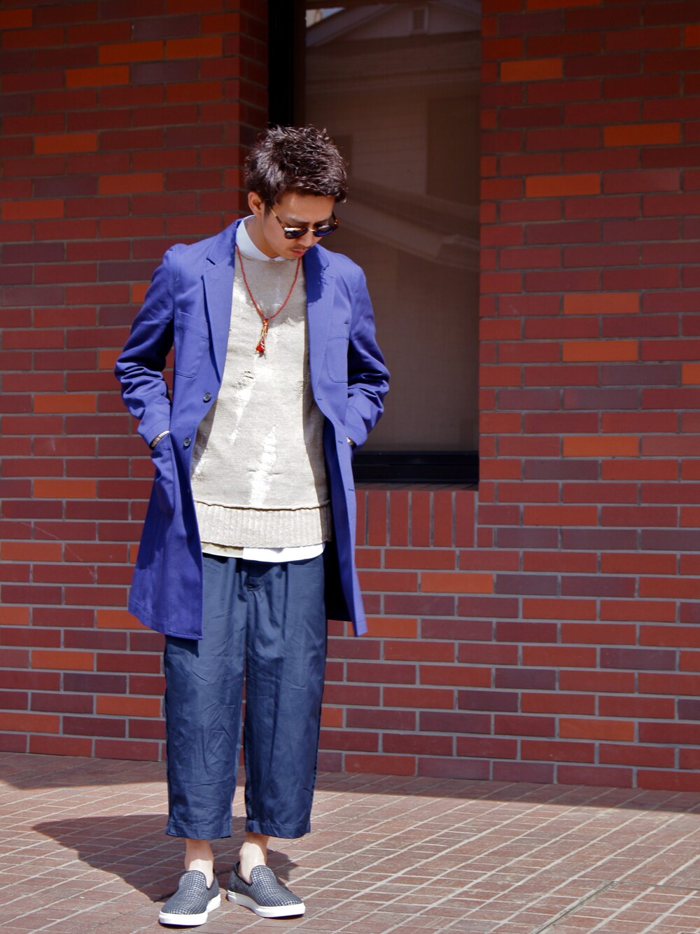 COMME des GARCONS SHIRTのステンカラーコートを使った人気