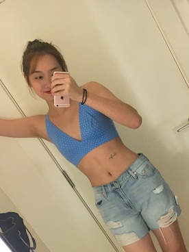 「アイテム（チューブトップ、ブルー系）」を使った、害怕青蛙さん（レディース・174cm）の秋コーディネート