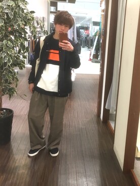 「アイテム（スリッポン）」を使った、リックさん（メンズ・172cm・20代）の春コーディネート