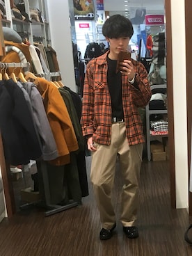 「アイテム（ドレスシューズ）」を使った、リックさん（メンズ・172cm）の秋コーディネート