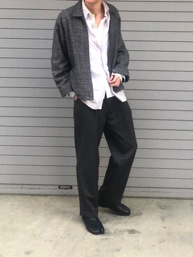 「EMMA  CLOTHES」｜「アイテム（モカシン/デッキシューズ）」を使った、Tanaka Ikkoさん（メンズ・186cm）の冬コーディネート