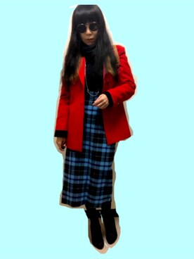 「VERSACE（ヴェルサーチ）のアイテム（ジャケット/アウター）」を使った、むらたさんさん（レディース・162cm）の秋コーディネート