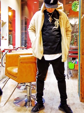 「Yeezy（イージー）のアイテム」を使った、mar-☆さん（メンズ・170cm）の冬コーディネート