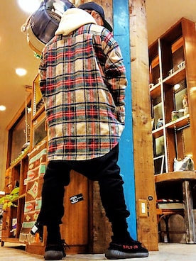 「Yeezy（イージー）のアイテム」を使った、mar-☆さん（メンズ・171cm）の冬コーディネート