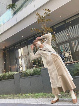 「レトロ」｜「アイテム（トレンチコート）」を使った、honami【相互フォロー】さん（レディース・163cm）の春コーディネート