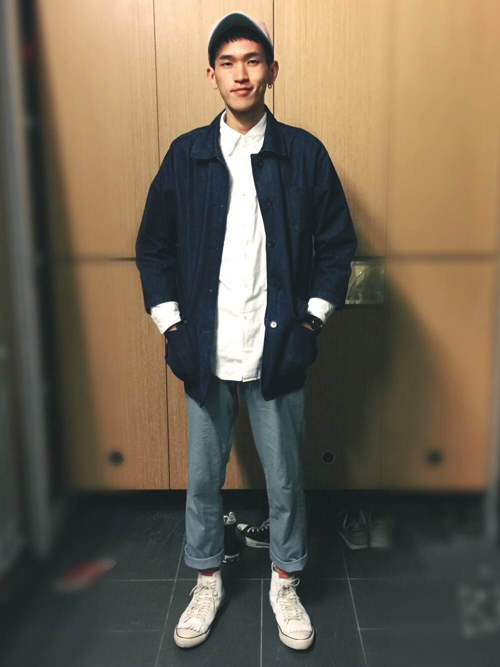 「UNDERGROUNDのアイテム（スニーカー、ホワイト系）」を使った、GoogleGoooo さん（メンズ・178cm）の冬コーディネートの1枚目の写真