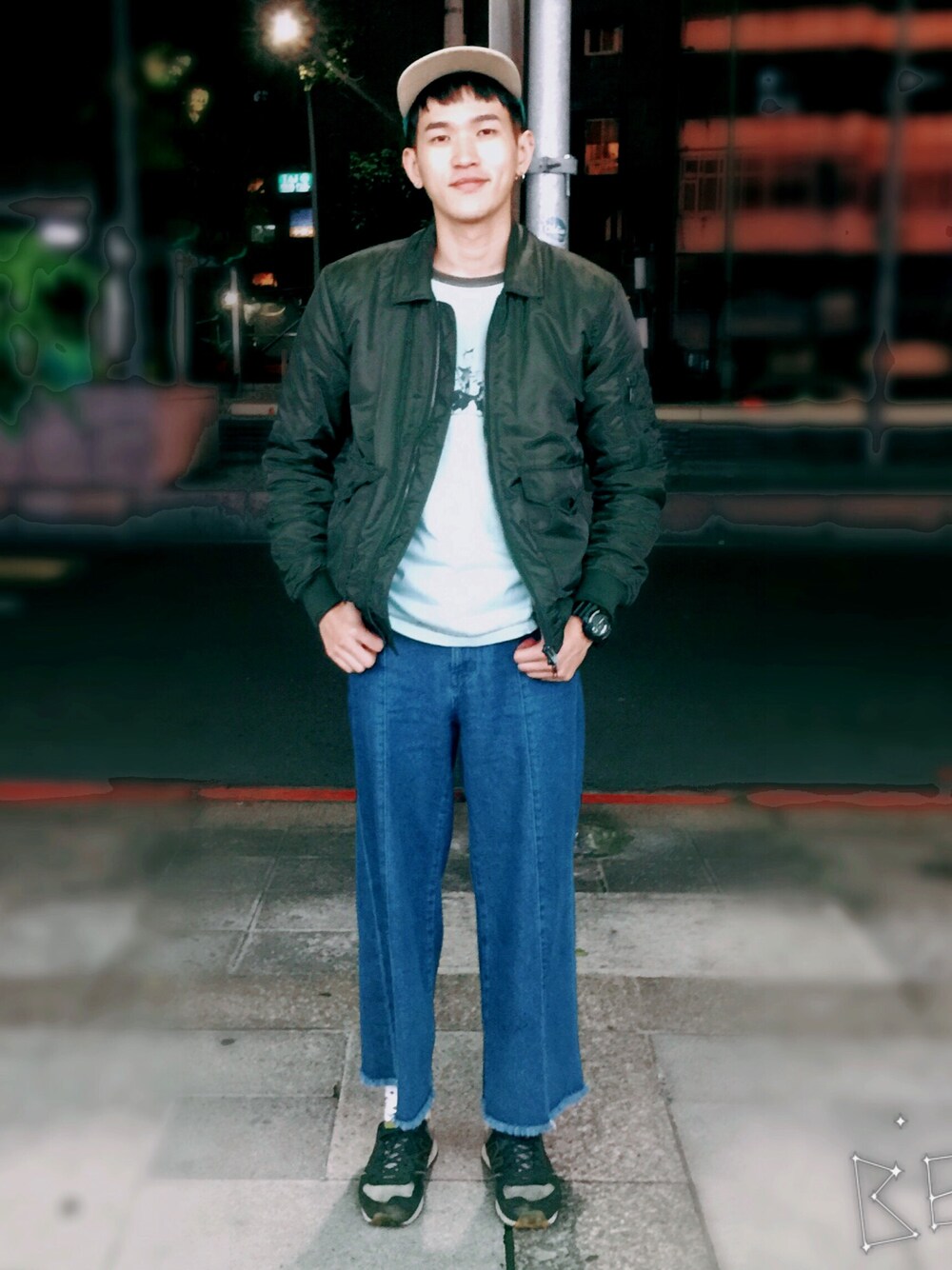 「VINTAGEのアイテム（Tシャツ/カットソー、その他）」を使った、GoogleGoooo さん（メンズ・178cm）の春コーディネートの1枚目の写真