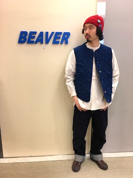 「缶バッジ」｜「アイテム（ニットキャップ/ビーニー）」を使った、OGAWAさん（メンズ・175cm）の冬コーディネート
