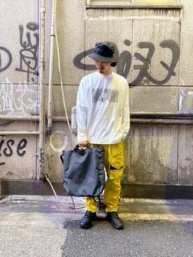 「and wander（アンドワンダー）のアイテム（バッグ）」を使った、OGAWAさん（メンズ・175cm）の冬コーディネート