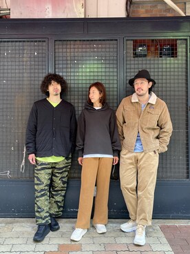 「カモフラパンツ」｜「アイテム（ブルゾン）」を使った、OGAWAさん（メンズ・175cm）の秋コーディネート