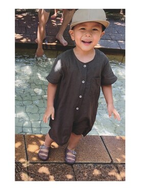 「2歳10ヶ月」｜「アイテム（オールインワン・サロペット）」を使った、kanatoさん（キッズ・90cm）の夏コーディネート