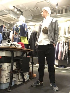 「CPH（シーピーエイチ）のアイテム（ニットキャップ/ビーニー）」を使った、Toshiyukiさん（メンズ・181cm）の春コーディネート