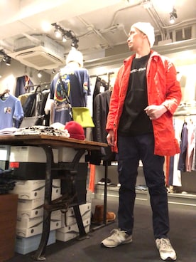 「CPH（シーピーエイチ）のアイテム（ニットキャップ/ビーニー）」を使った、Toshiyukiさん（メンズ・181cm）の春コーディネート