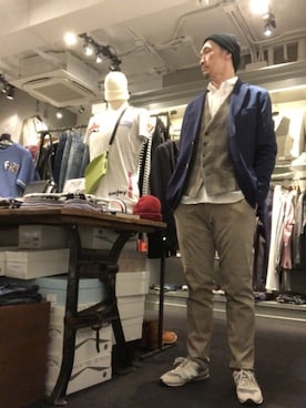 「CPH（シーピーエイチ）のアイテム（ニットキャップ/ビーニー）」を使った、Toshiyukiさん（メンズ・181cm）の春コーディネート