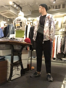 「CPH（シーピーエイチ）のアイテム（ニットキャップ/ビーニー）」を使った、Toshiyukiさん（メンズ・181cm）の春コーディネート