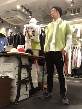 「CPH（シーピーエイチ）のアイテム（ニットキャップ/ビーニー）」を使った、Toshiyukiさん（メンズ・181cm）の春コーディネート