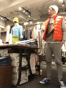 「CPH（シーピーエイチ）のアイテム（ニットキャップ/ビーニー）」を使った、Toshiyukiさん（メンズ・181cm）の春コーディネート