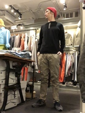 「CPH（シーピーエイチ）のアイテム（ニットキャップ/ビーニー）」を使った、Toshiyukiさん（メンズ・181cm）の春コーディネート
