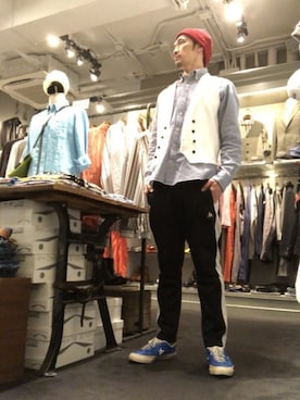 「CPH（シーピーエイチ）のアイテム（ニットキャップ/ビーニー）」を使った、Toshiyukiさん（メンズ・181cm）の春コーディネート