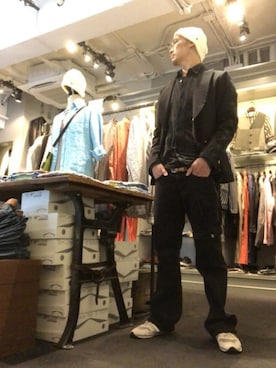 「CPH（シーピーエイチ）のアイテム（ニットキャップ/ビーニー）」を使った、Toshiyukiさん（メンズ・181cm）の春コーディネート