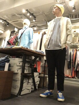 「CPH（シーピーエイチ）のアイテム（ニットキャップ/ビーニー）」を使った、Toshiyukiさん（メンズ・181cm）の春コーディネート
