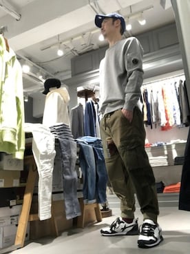 「Cherry Sunburst（チェリーサンバースト）のアイテム」を使った、Toshiyukiさん（メンズ・181cm）の春コーディネート