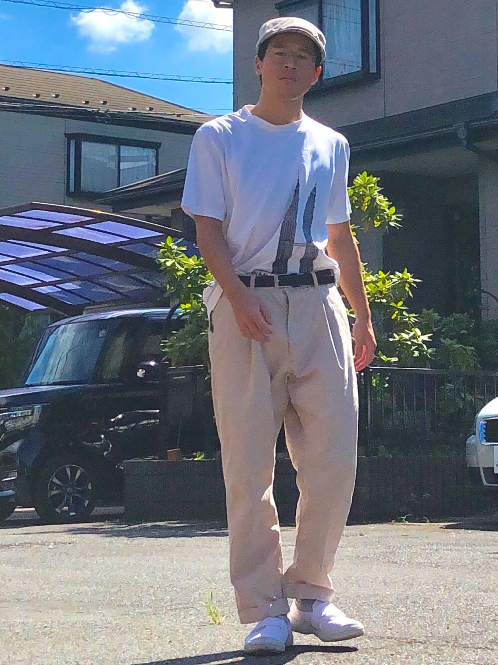 「ラブアンドピース2019、シンプル、ベージュ、ワイドパンツ、ビックシルエット、タックイン、NUMERALS、ハンチング、モノトーン、アースカラー」｜「niko and...の<NUMERALS>ワンタックワイドパンツ（その他パンツ、ベージュ系）」を使った、オレンジさん（メンズ・169cm）の秋コーディネートの1枚目の写真