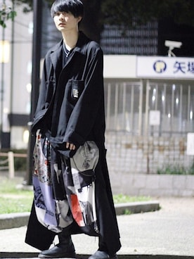 「Yohji Yamamoto POUR HOMME（ヨウジヤマモトプールオム）のアイテム（ジャケット/アウター、ブラック系）」を使った、ろきさん（メンズ・178cm）の春コーディネート